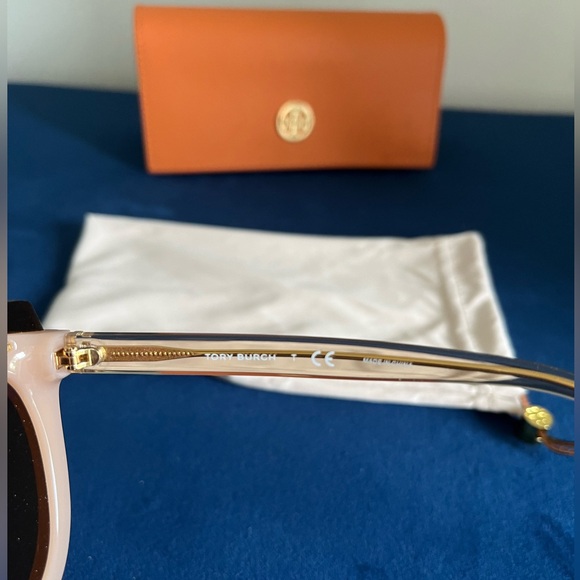 tory burch | sunglasses - Picture 4 of 6